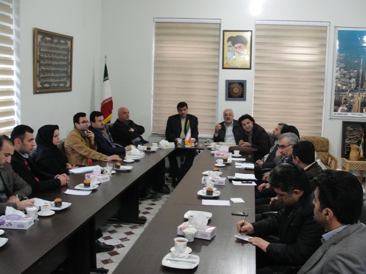 جلسه هیات رئیسه نظام مهندسی وهیات مدیره کانون بهشهر با شهردار وشورای شهر
