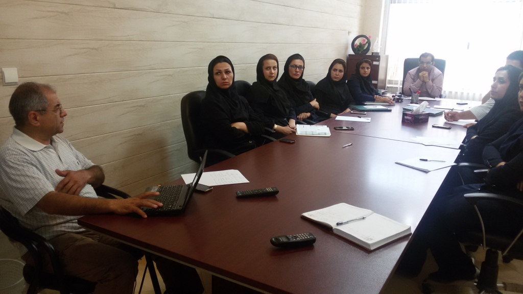 جلسه نحوه اجرای نظام آراستگی در دفتر نمایندگی عباس آباد برگزار شد
